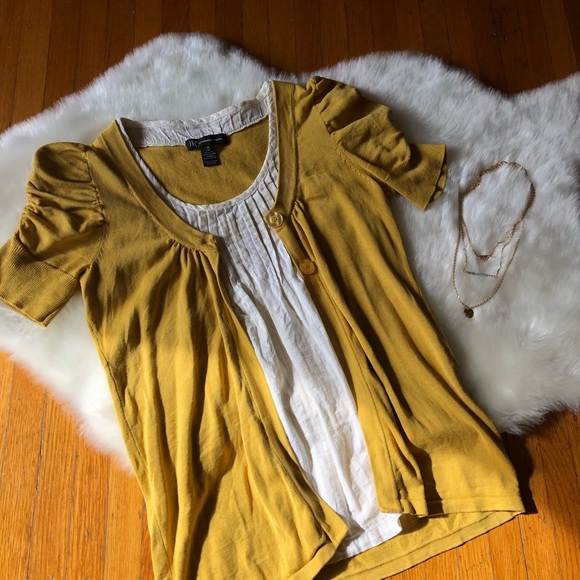 Sweater - Picture 2 of 4